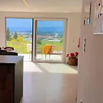 Сasa de vacaciones Mchome Neues Und Sonniges Doppelhaus, 2 Mit Grossen Garten Und E-ladestation In Bei Graz Dobl-Zwaring