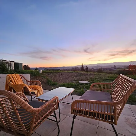 Nyaraló Mc Neues Und Sonniges Doppelhaus, 2 Mit Grossen Garten Und E-ladestation In Bei Graz Dobl-Zwaring